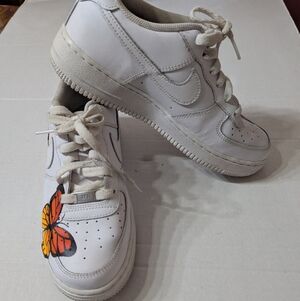 Nike Air Force 1  Butterfly Shoes 314192-117 - Size 7Y = Men Size 7/Women Sz 8.5